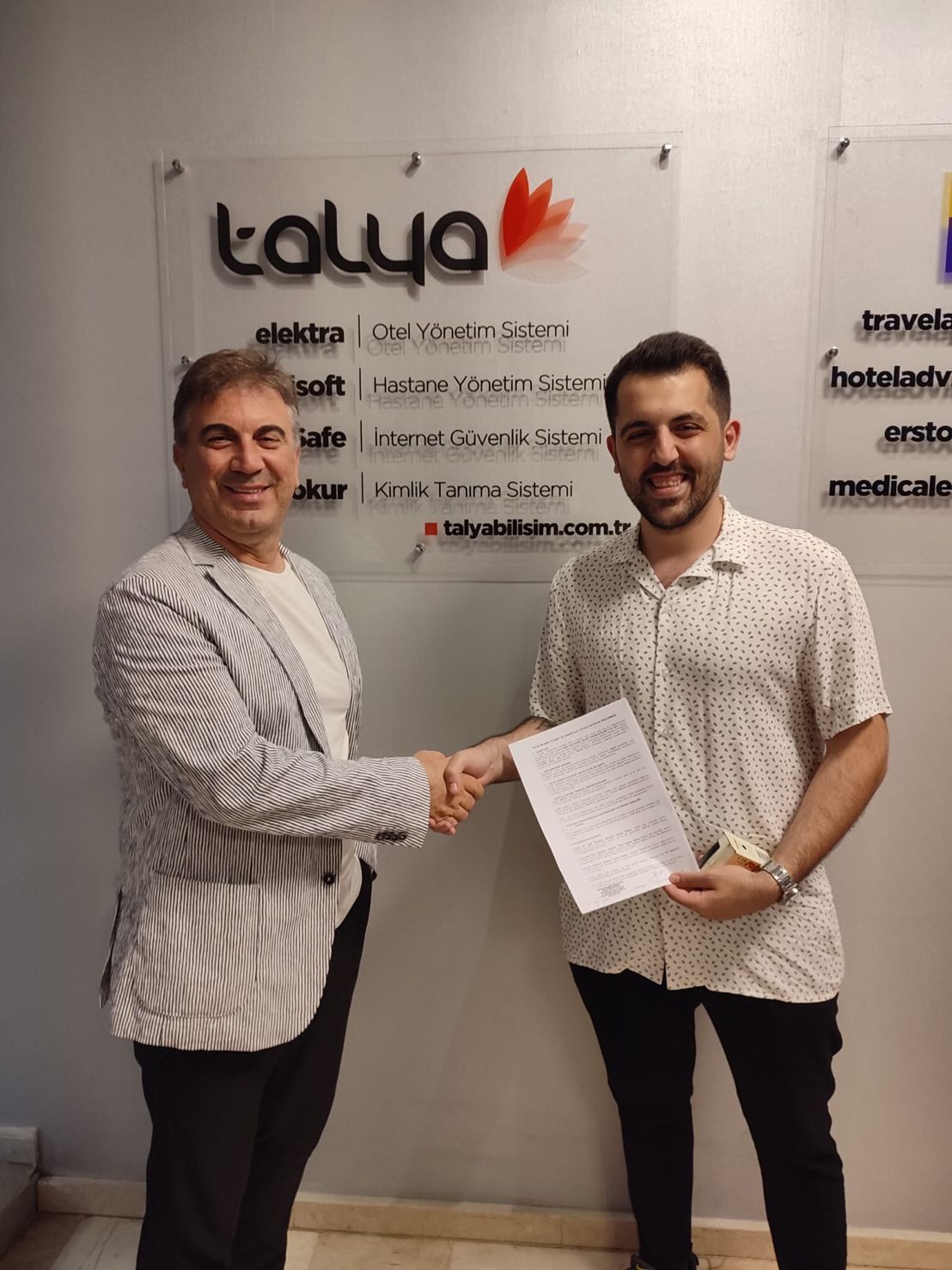 Hom Platform & Elektra Web İşbirliği